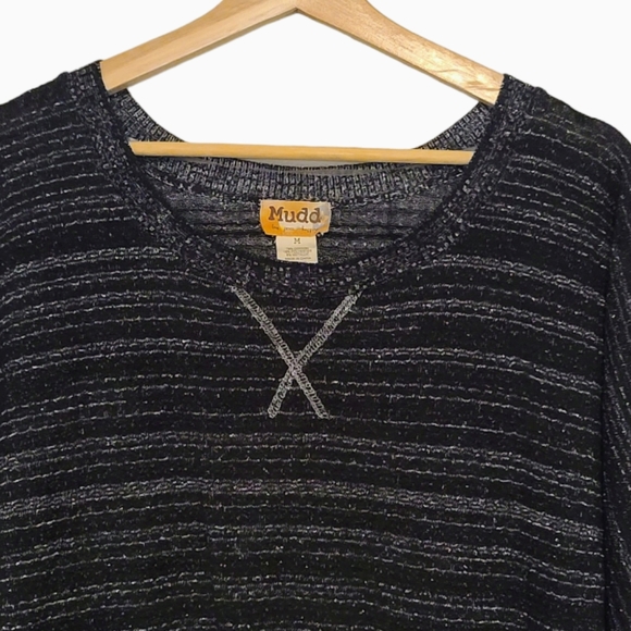 Mudd Dolman Sleeve Silver Metallic Sweater Size M - Picture 3 of 7